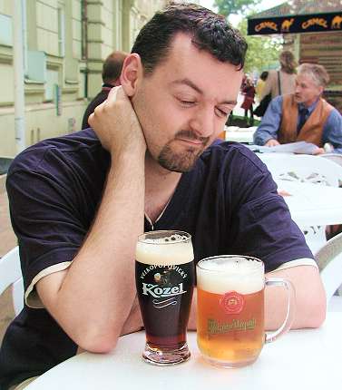 Don přijímá pod obojí Don přijímá pod obojí